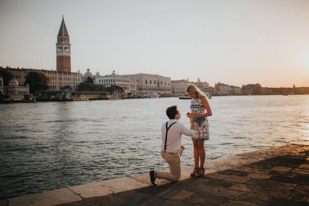 proposal photographer in Venice, Luka Mario