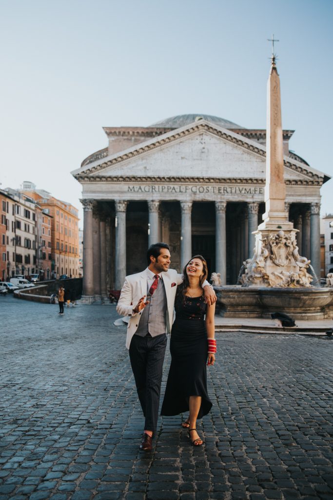 rome photographer italy wedding engagement honeymoon session by Pantheon