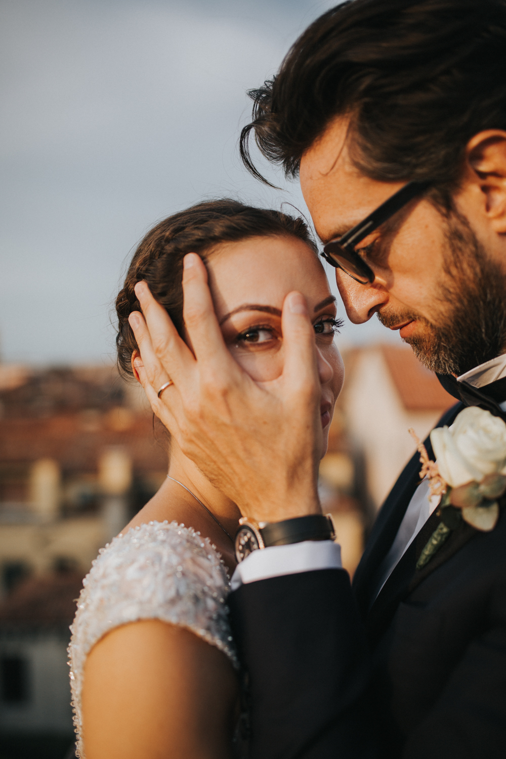 newly weds by Luka, Venice wedding photographer