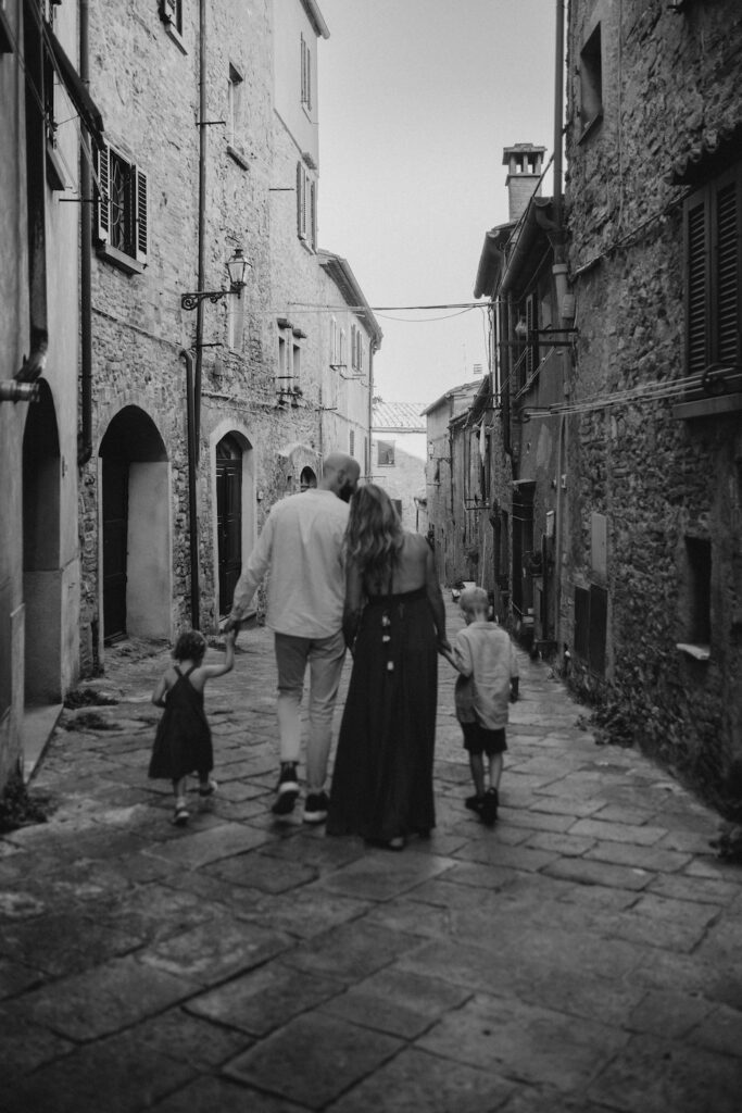 Family session in Volterra